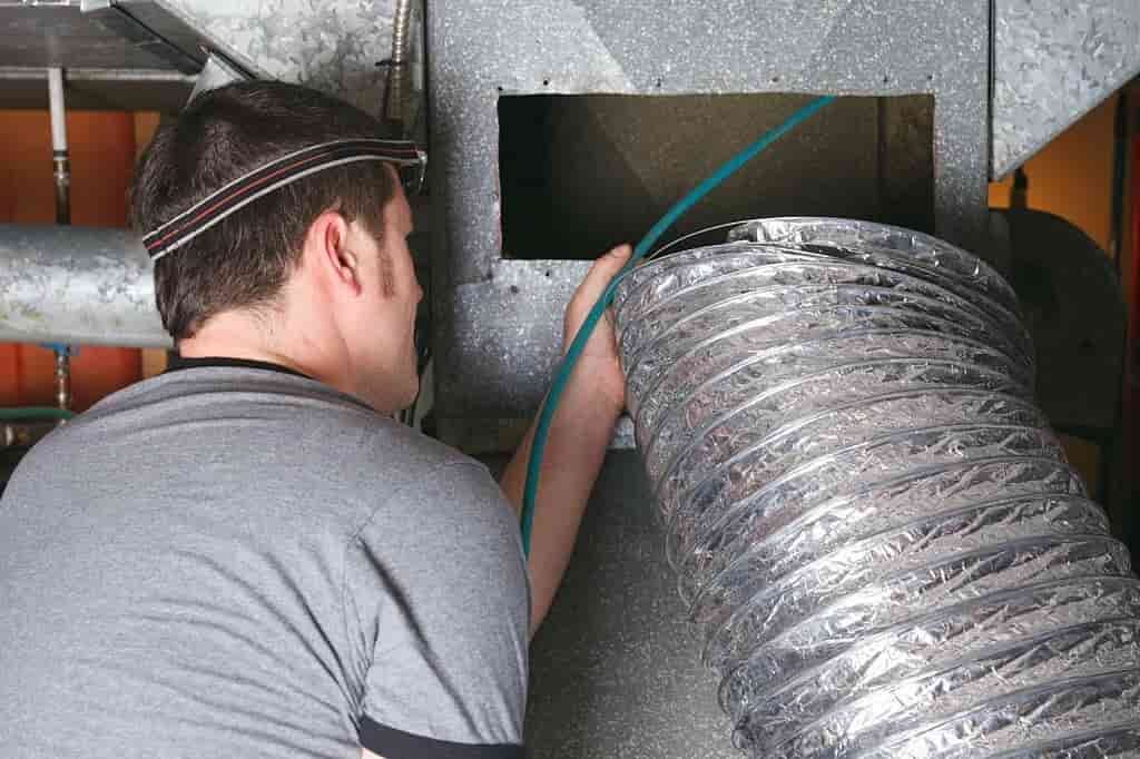 air-duct-cleaning-in-Dallas